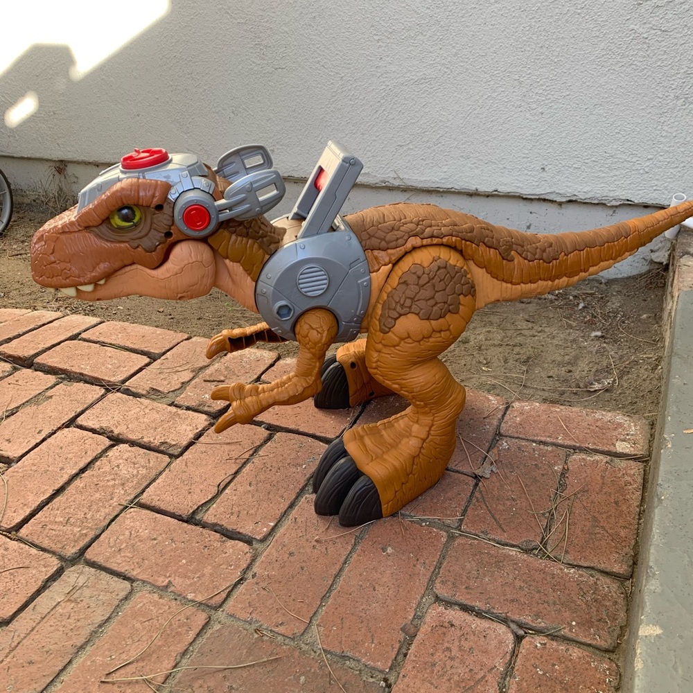 Dinosaurs toys, large sizes